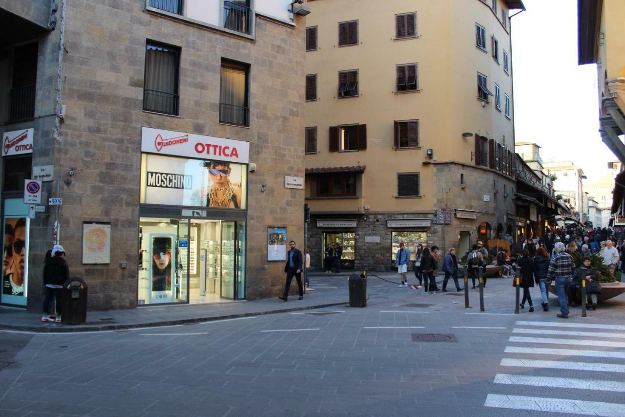 Art Apartment Ponte Vecchio Florence Exterior photo